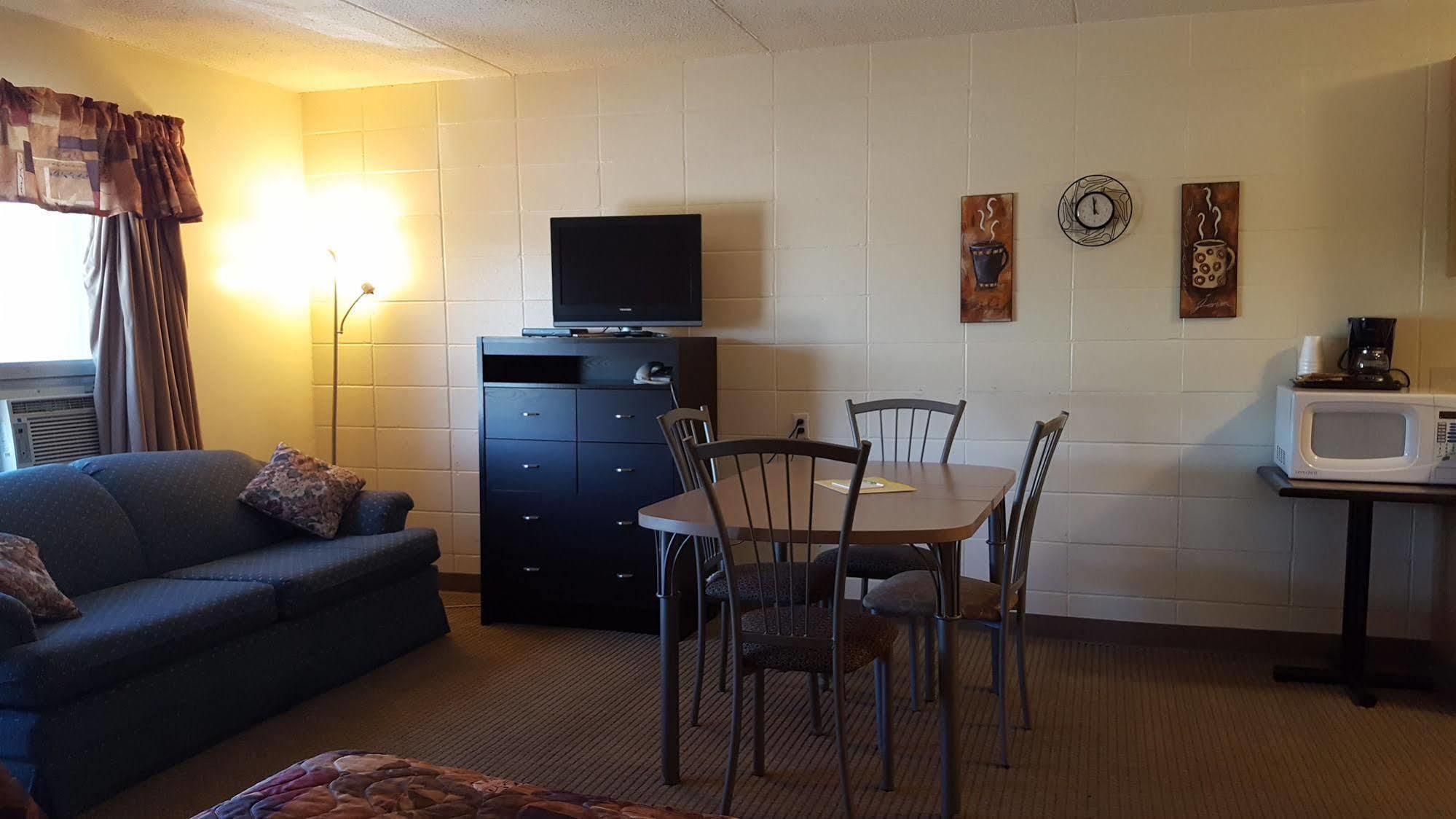 Beaverlodge Motor Inn Eksteriør billede